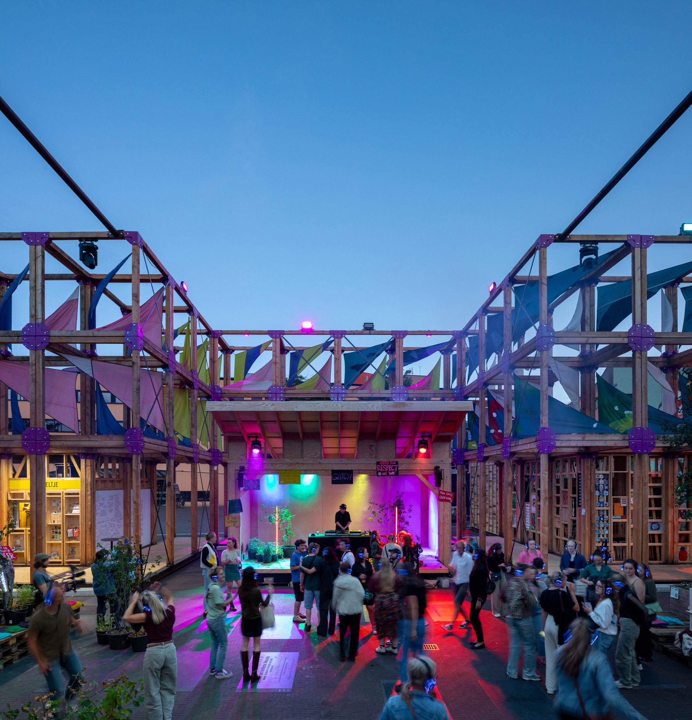 Bouwurk temporary festival venue by Overtreders W
