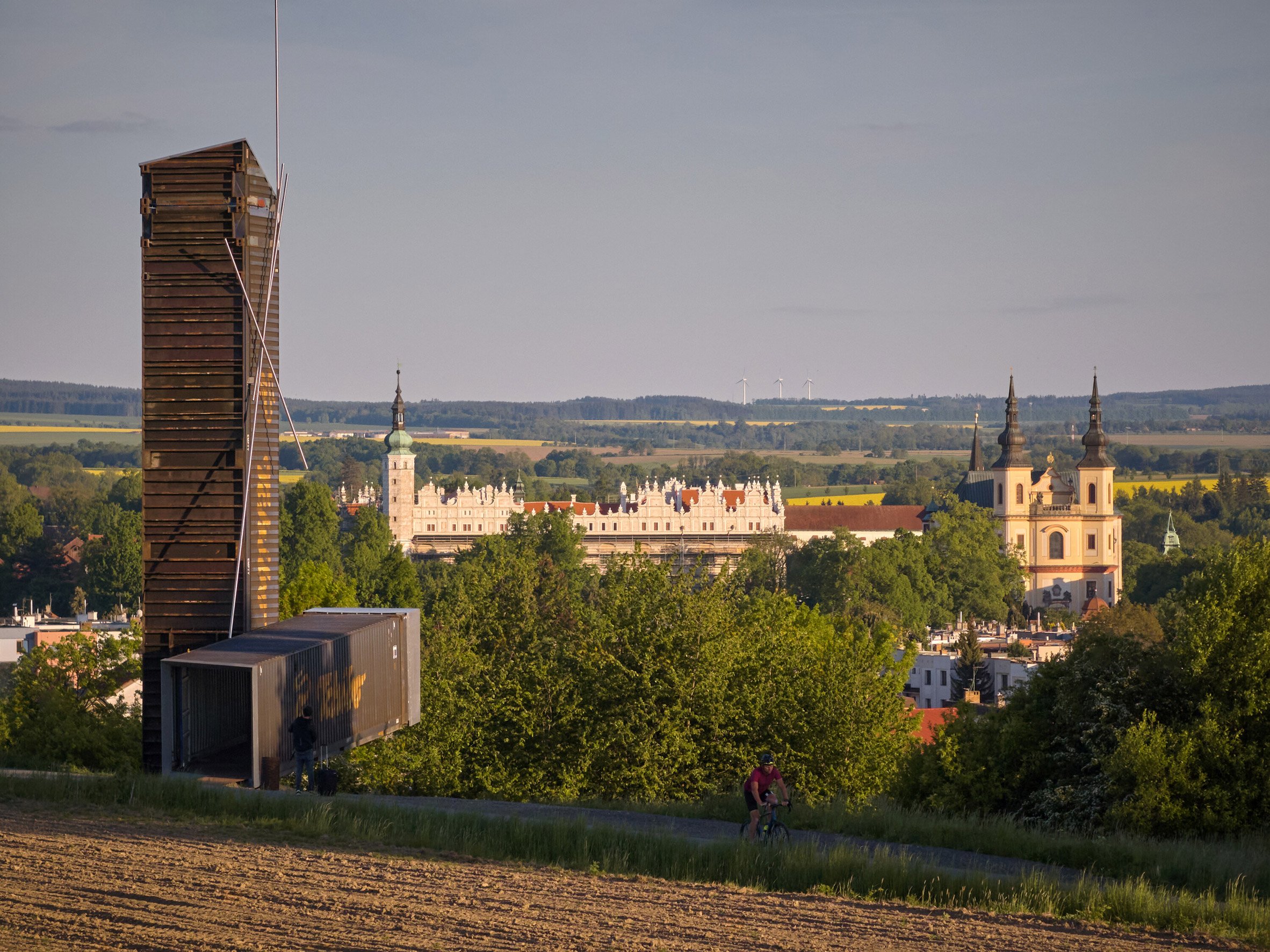 Viewing tower made from shipping containers by Atelier-r